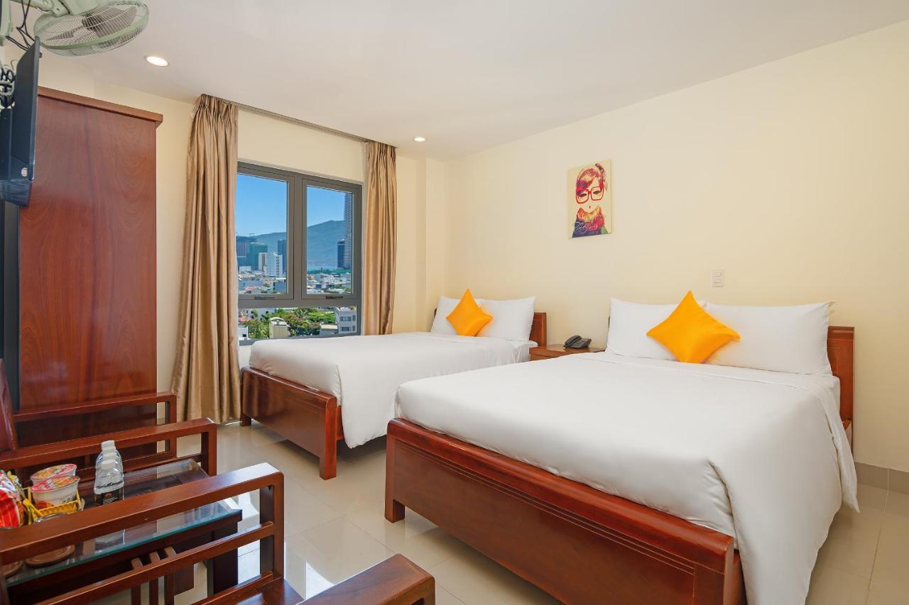 Lotus Rock 05 Hotel Da Nang Bagian luar foto